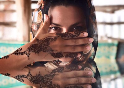 Flight Centre Zanzibar Woman with henna tattoos on hands